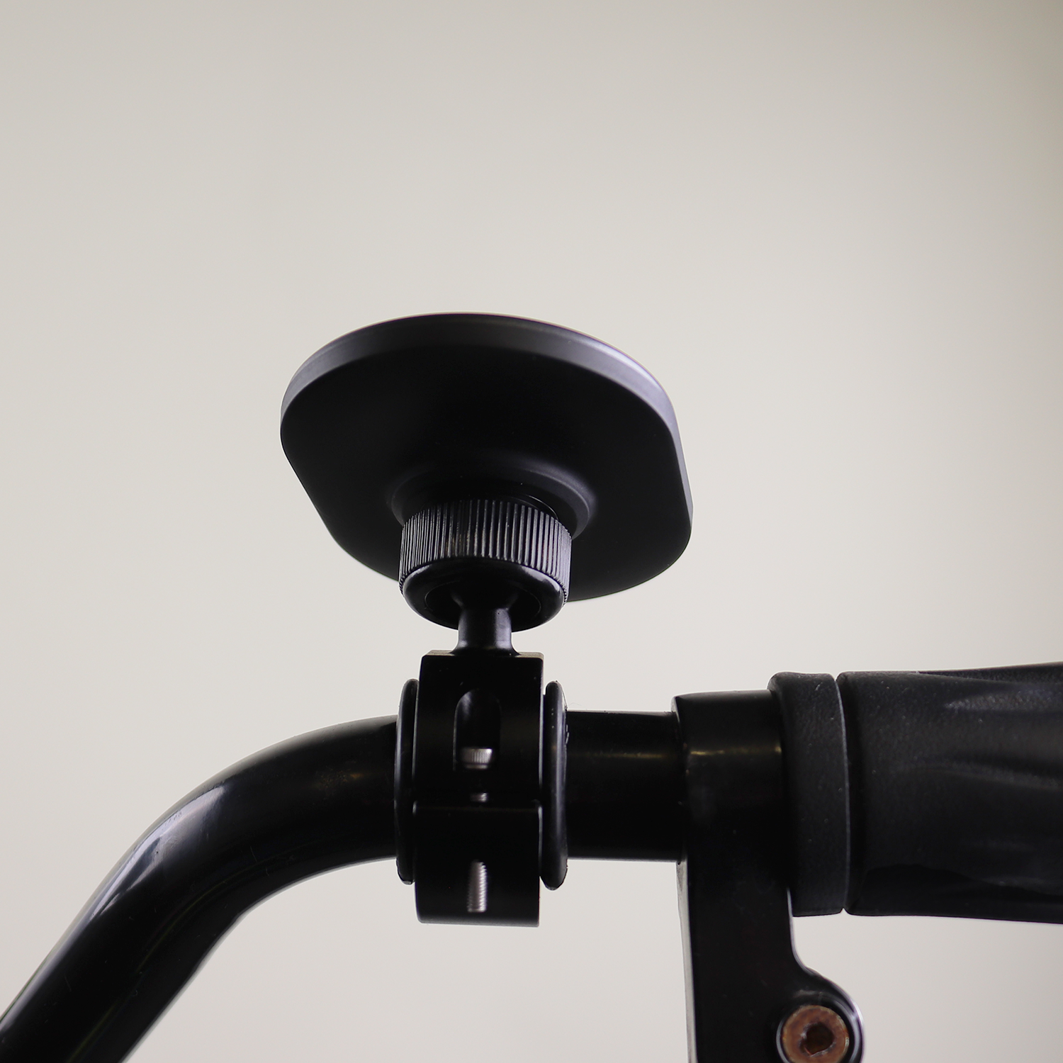 HandleBarBikeMount-B1
